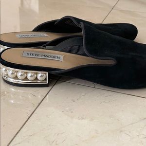 Steve Madden slip on loafers